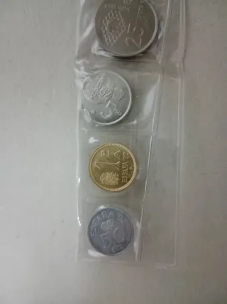 Monedas Mundo 82