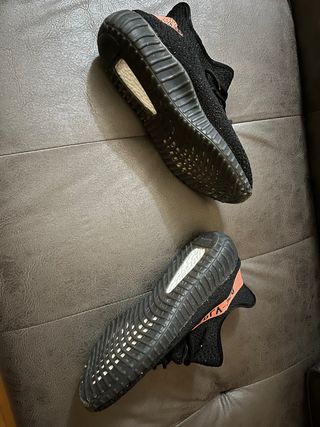 Adidas Yeezy Boost 350 V2 Beluga