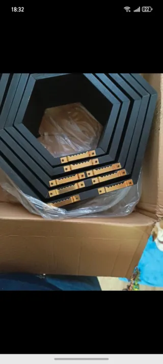 5 Scaffali Esagonali Neri