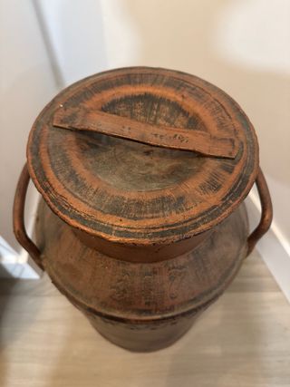 Lechera antigua gran tamaño de bronce