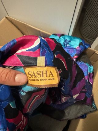 Lote box full of clothes // Tommy Hilfiger / H&M e