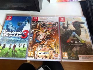 Nintendo Switch Edición Pokémon Morado/Rojo