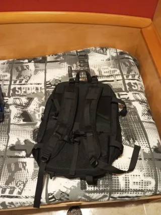 Mochila HIPPOS Negra