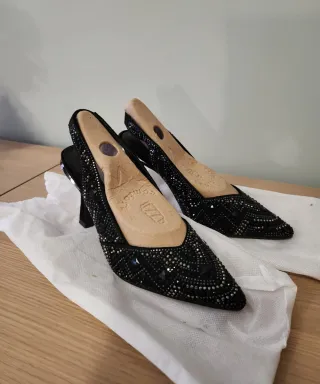 Zapatos Alma en Pena Negros Brillantes