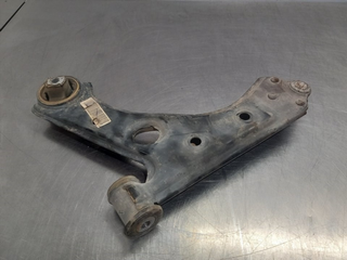 BRAZO SUSPENSION INFERIOR DELANTERO DERECHO FIAT