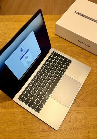 MacBook Air 13 Gris Espacial