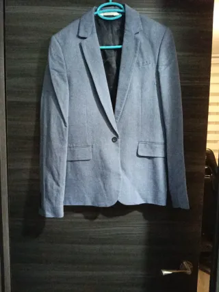 Traje graduación azul claro talla 12-13