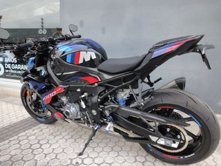 BMW M1000R - A Matricular