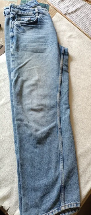 Vaqueros Zara. Talle bajo.Talla 34 Azul Desgastado