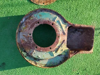 Carcasa y polea Lombardini LD96 14CV