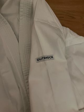 Kimono Karate Blanco con Cinturones