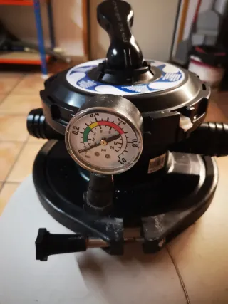 Depuradora Piscina GRE Blanca y Negra