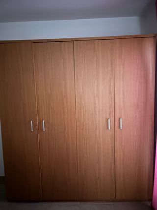 Mueble salón, cheslong y dormitorios