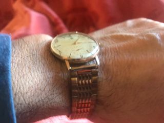 Reloj Certina de Cuerda Dorado