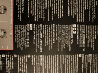 Thrustmaster 300CPX DOOM EDITION Auriculares