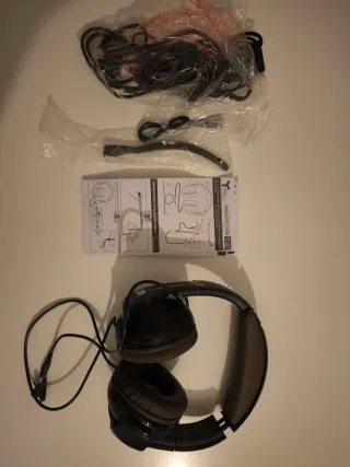 Thrustmaster 300CPX DOOM EDITION Auriculares