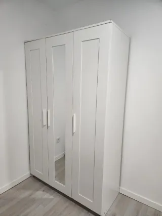 Armario Ikea BRIMNES 3 puertas blanco