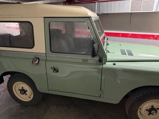 Land Rover Santana 1985