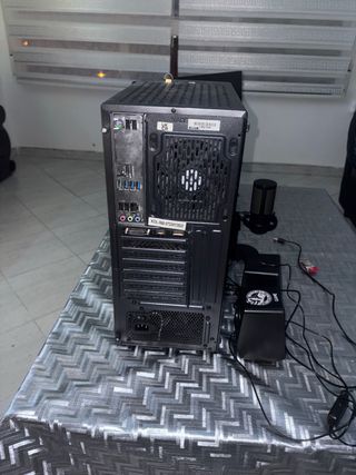 Kit Gaming PC y Monitor