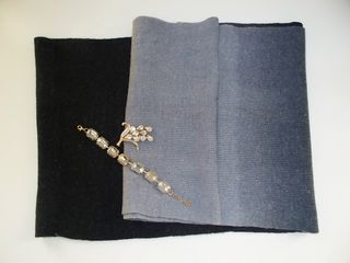 Scaldacollo in lana nero e grigio