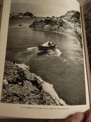 Costa Brava libro antiguo con fotos B/N