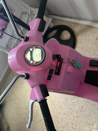 Moto Vespa Rosa Eléctrica Infantil