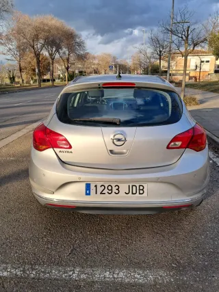 Opel Astra 1.6 16v 2015 - 88.000kms