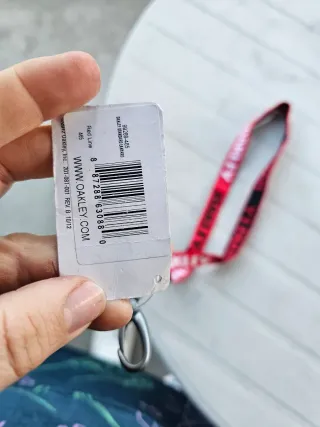 Chaveiro Oakley Standard Lanyard Red/Line Original