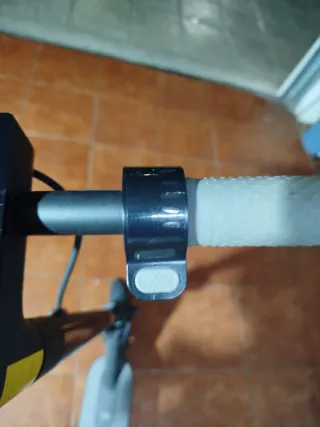 Patinete Eléctrico Xiaomi 1S con los plásticos