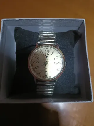 Reloj Romtimes Mujer Dorado y Plateado