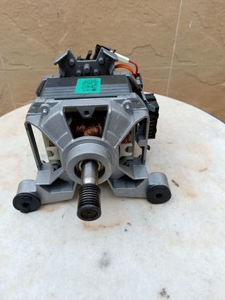 Motor Eléctrico Lavadora