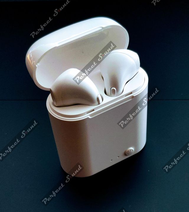 Lote 48 Auriculares Redmi (Blanco y Negro)