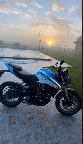 Voge 125R con garantía