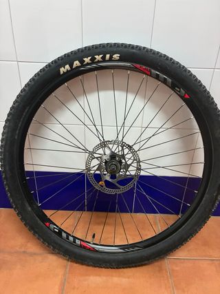 Juego Ruedas Shimano 27.5 Disc