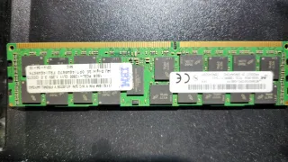 Servidor IBM System x3650 M4 7915E9G