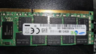 Servidor IBM System x3650 M4 7915E9G