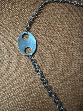 Conjunto collar y pendientes ovalados