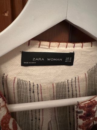 Chaqueta Zara bordada multicolor