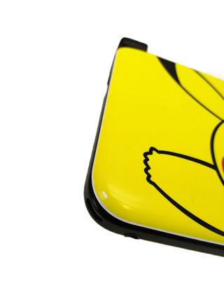 Consola Nintendo 3DS XL Ed. Amarillo Pikachu