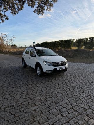 Dacia Sandero - 1 año de garantía