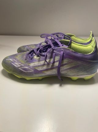 Botas de fútbol Adidas F50 número 43 Morado/Verde