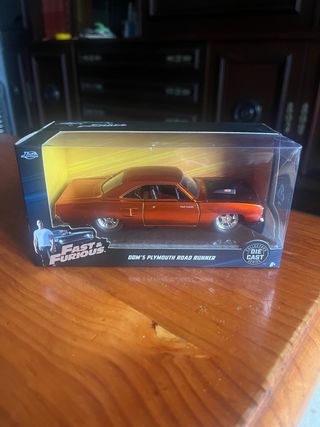 Jada Fast & Furious Dom's Plymouth Road Runner 1:4