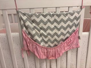 Cuna bebé blanca con cajones