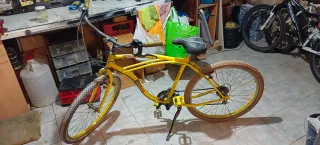 Bicicleta Estilo Cruiser Amarilla