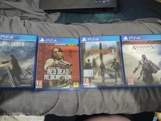 Juegos PS5 y PS4