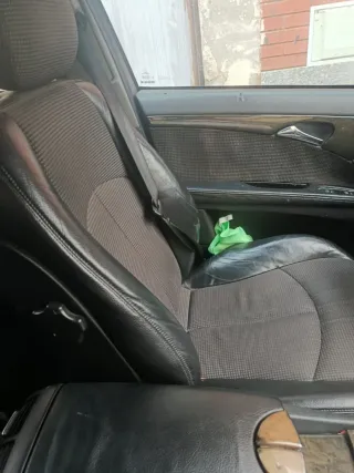 Mercedes-Benz Clase E 2004