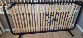 Somier de madera y metal