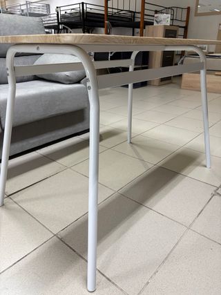 Mesa y 4 Sillas Comedor/cocina