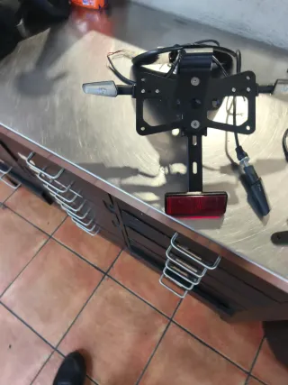 Portamatrículas Rizoma e Intermitentes BMW S1000R