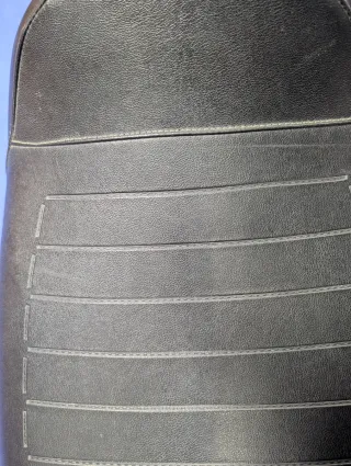 Asiento Giuliari Kawasaki Zephyr 750 Original